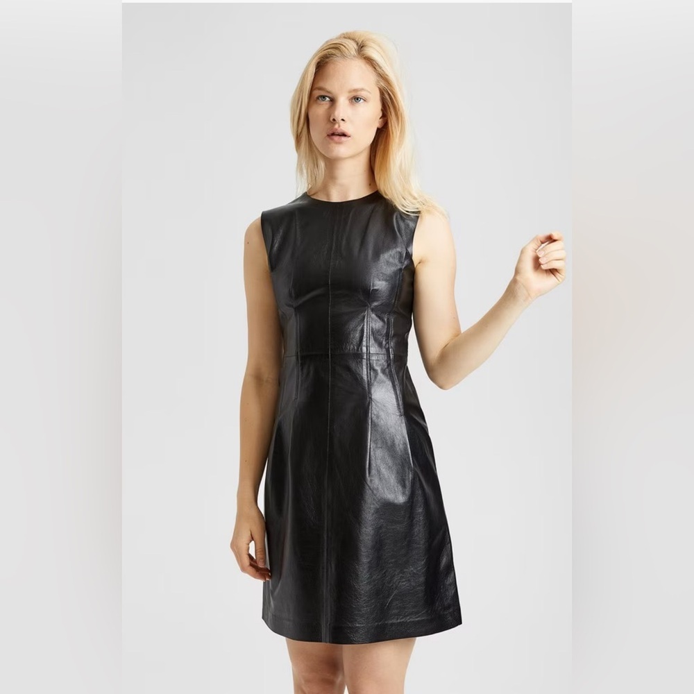 THEORY***100% Lamb Leather Elegant Black Darted Dress**US 2****$995